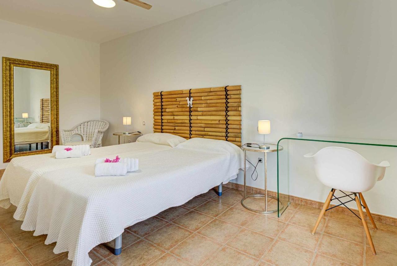 Villa Vulcano By Calima Villas Costa De Antigua Extérieur photo